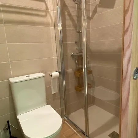 Casitas El Raso Holiday home Aldeamayor de San Martin